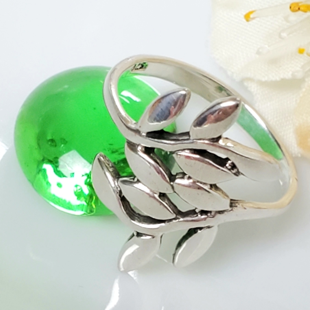 NEW 925 Olive Branch with Leaves  Wrap Ring